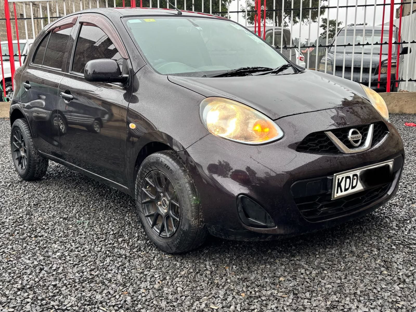 2014 Nissan March