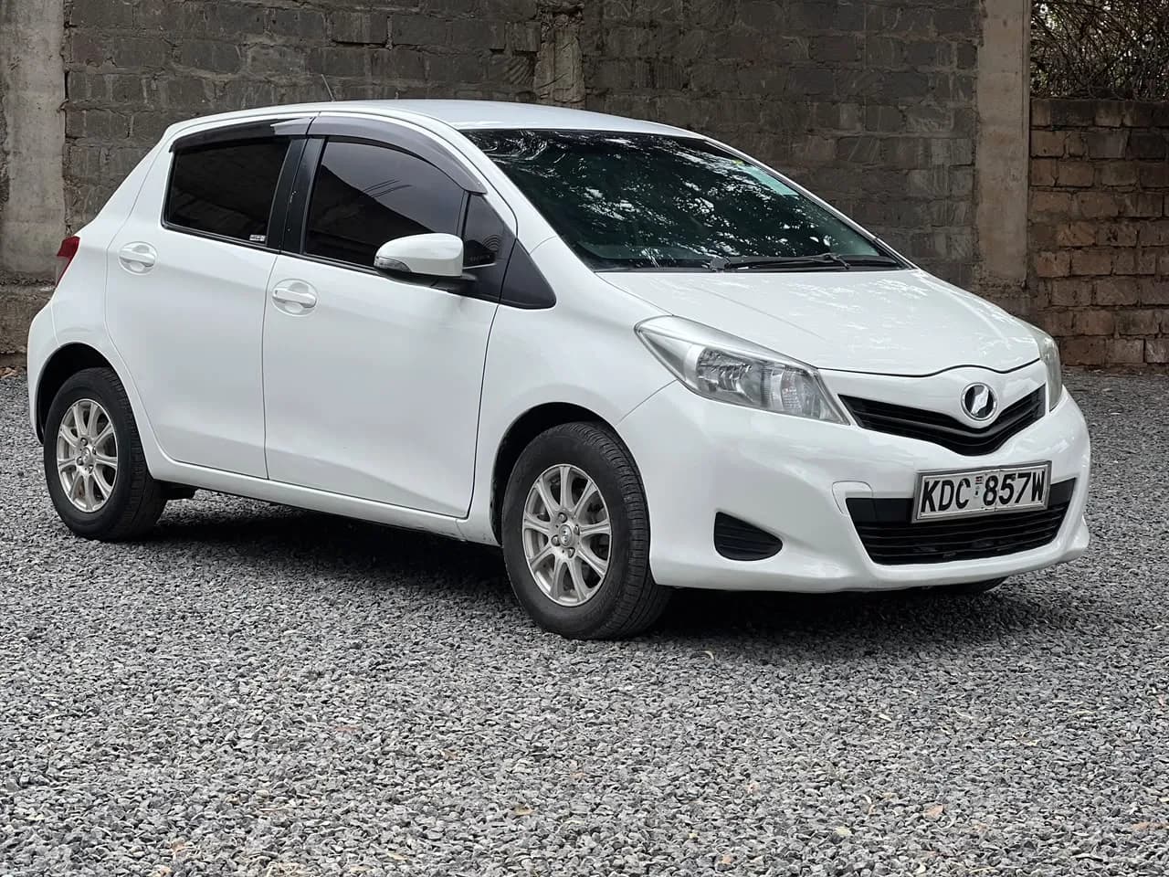 2014 Toyota Vitz